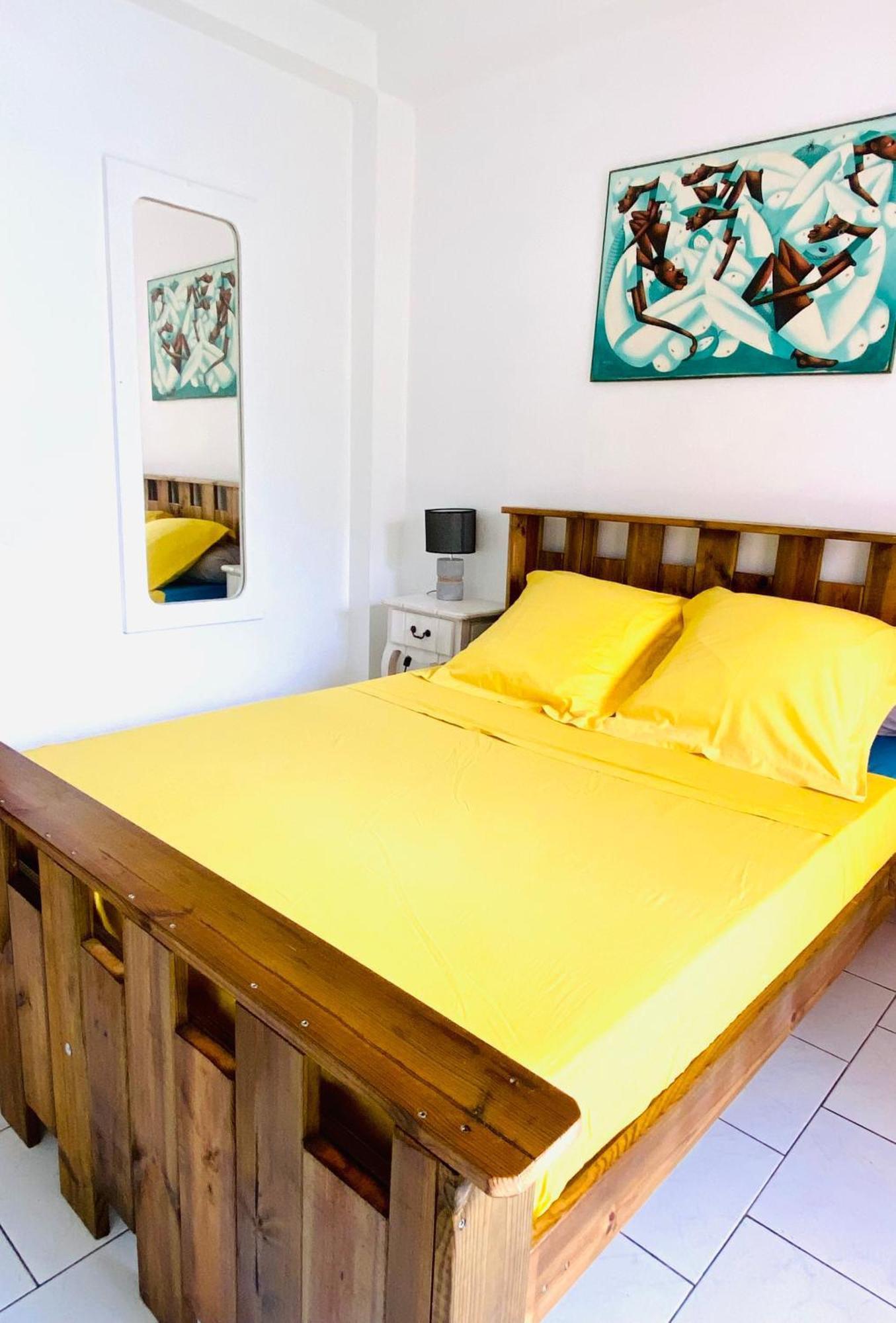 Auberge K-Wan Hostel - Proche Plages Deshaies Eksteriør bilde